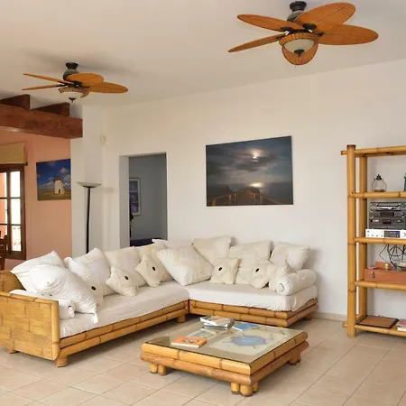 Holiday home Fuertemar Juan Gopar